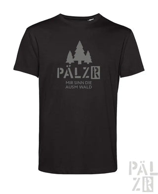 Schwarzes Bio-Baumwoll-T-Shirt mit silbernem Baum-Design und Text ‚pälzr mir sind die ausm wald‘ auf der Vorderseite.