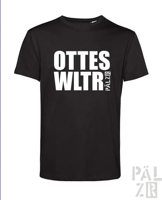 Schwarzes T-Shirt mit weißem Text ’ottes wltr palzir’ und Logo am Ärmel.