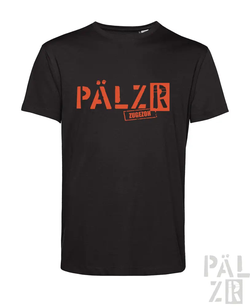 Schwarzes T-Shirt mit orangem ’pälzr’-Logo und Textdesign, aus Baumwolle gefertigt.