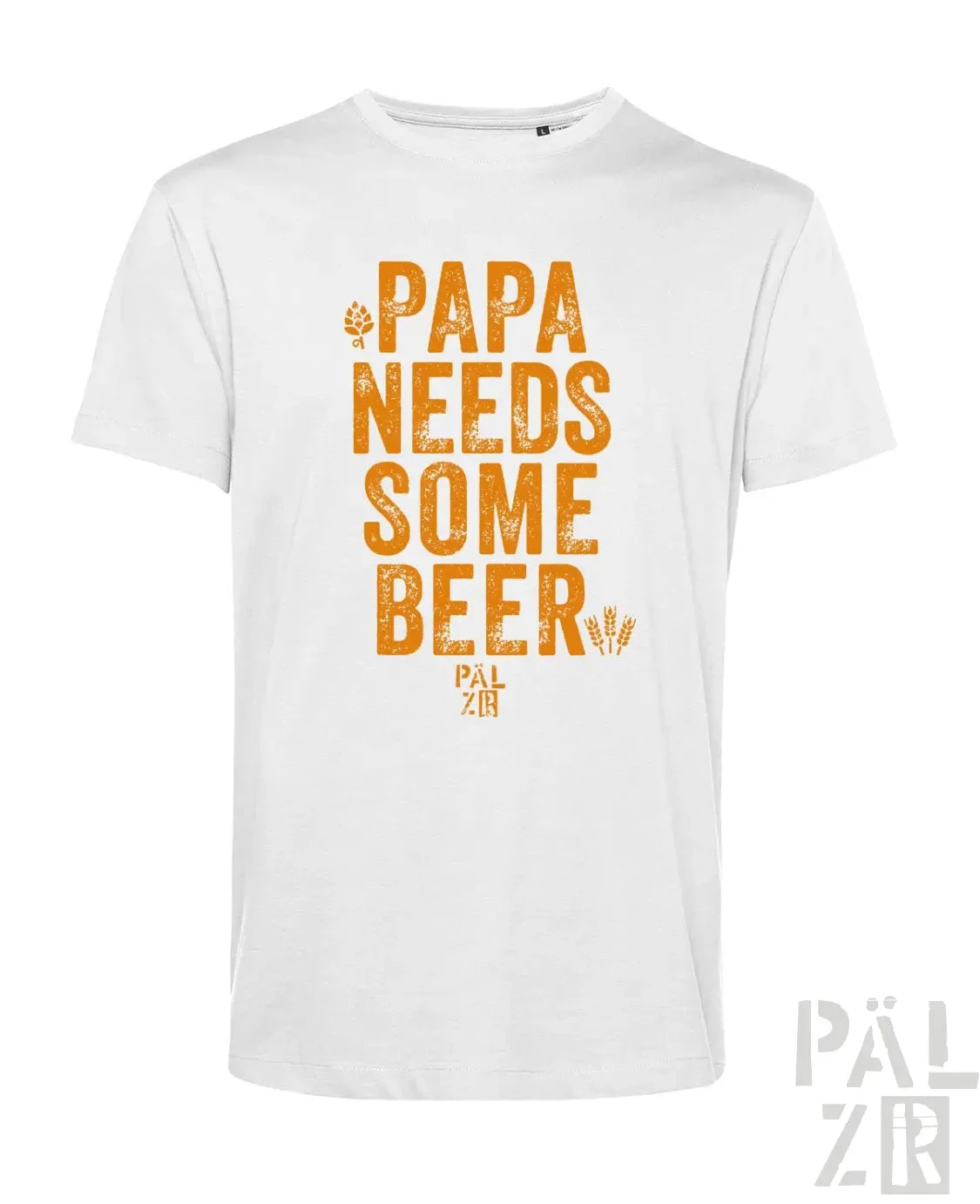 Weißes T-Shirt mit orangefarbenem Text ’Papa braucht ein Bier’ und einem kleinen grünen Blatt-Design.