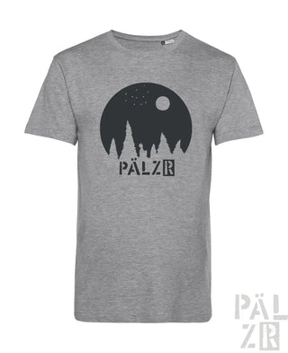 Graue gemusterte T-Shirt mit schwarzem Grafikdesign, das einen Nachthimmel, Bäume und das Wort ‚pälzr‘ in fetten Buchstaben zeigt.
