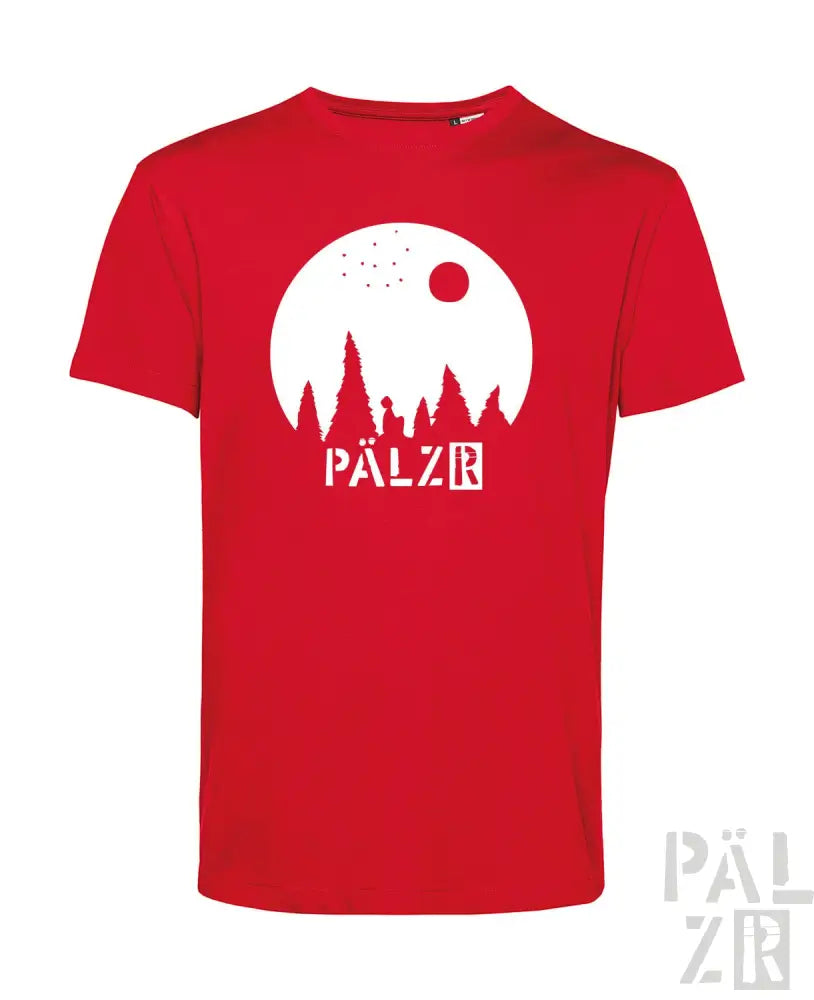 Rotes T-Shirt mit weißem grafischen Design, das einen stilisierten Mond und Bäume zeigt, Text ’pälzr’ in fetten Buchstaben.