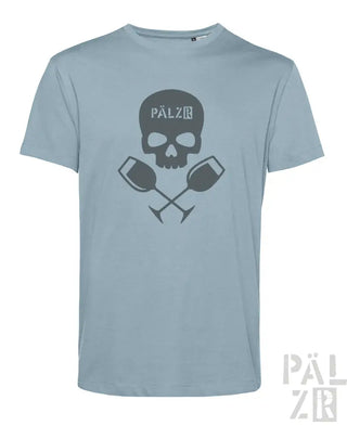 Männer t-shirt weinpirat hellblau mit kurzem arm und dunkelgrauem schädel und überkreuzten weingläsern mit pälz schriftzug