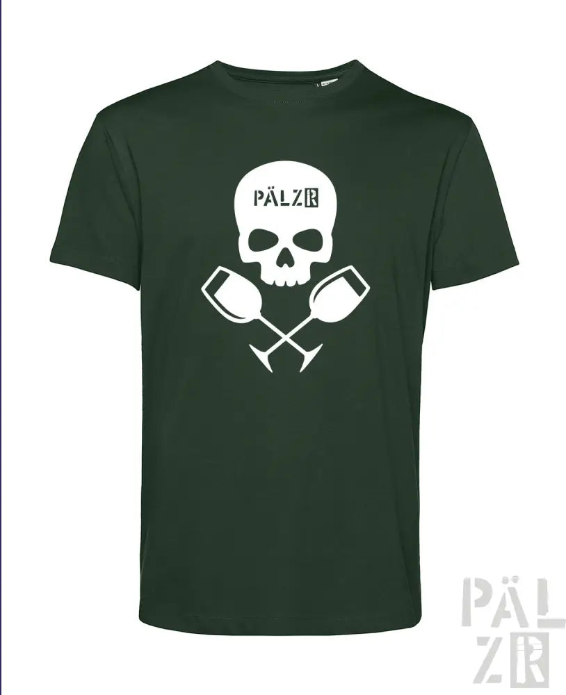 Grünes T-Shirt mit Totenkopf- und gekreuzten Krügen-Design, weißer Text ’pälzr’ auf dem Totenkopf.