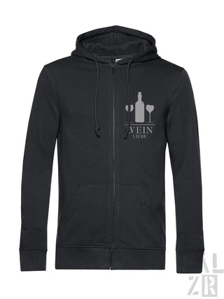 Schwarze Kapuzenjacke mit Reißverschluss und weinthematischem Grafikdesign mit Flaschen und Gläsern, Text ’wein’.