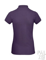 Lavendel-Polohemd mit kurzen Ärmeln und Kragen, aus Baumwolle.