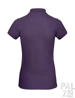 Lavendel-Polohemd mit kurzen Ärmeln und Kragen, aus Baumwolle.