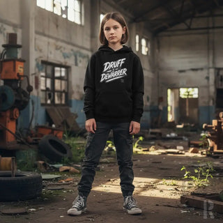 Schwarzer Hoodie mit Text ’druff deharrer’ und Grafikdesign, aus Baumwolle gefertigt.