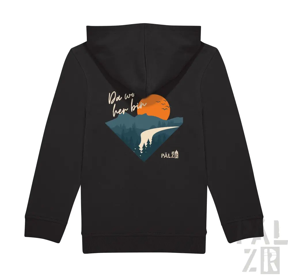 Schwarzer Hoodie mit einem Grafikdesign, das eine orange Sonne und eine weiße Welle auf einem türkisfarbenen Hintergrund zeigt, mit der Marke „palis“ in kleiner Schrift darunter.