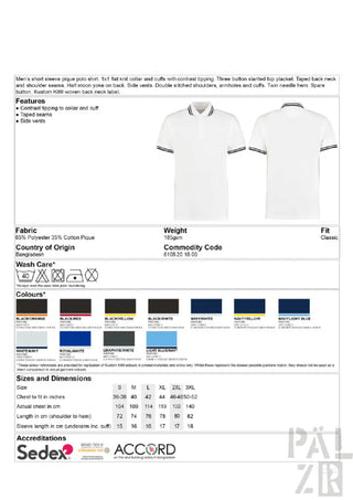 Weißes Poloshirt mit schwarzem Kontrastsaum und doppelten Nadeln an Schultern, Ärmeln und Bündchen.