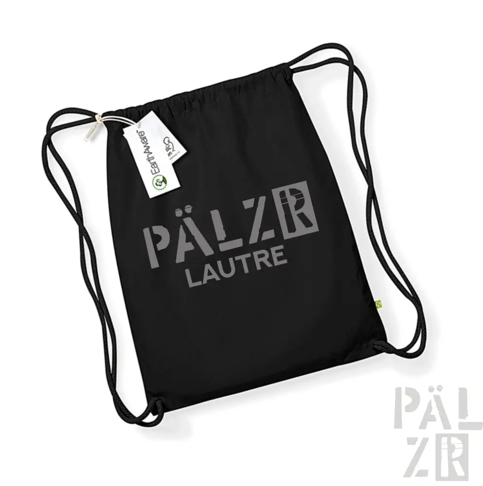 Schwarzer Rucksack mit Kordelzug und Logo ’pälzr lautre’ sowie umweltfreundlicher Markierung.