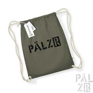 Olivgrüner Rucksack mit Kordelzug, mit ’pälzr’-Logo und umweltfreundlichem Label.