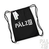 Schwarzer Rucksack mit Kordelzug, weißem ’pälzr’-Logo und Markenlabel.