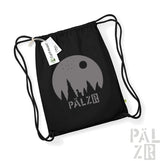 Schwarzer Rucksack mit Kordelzug und Mond-und-Bäume-Design, Marke pälzr.