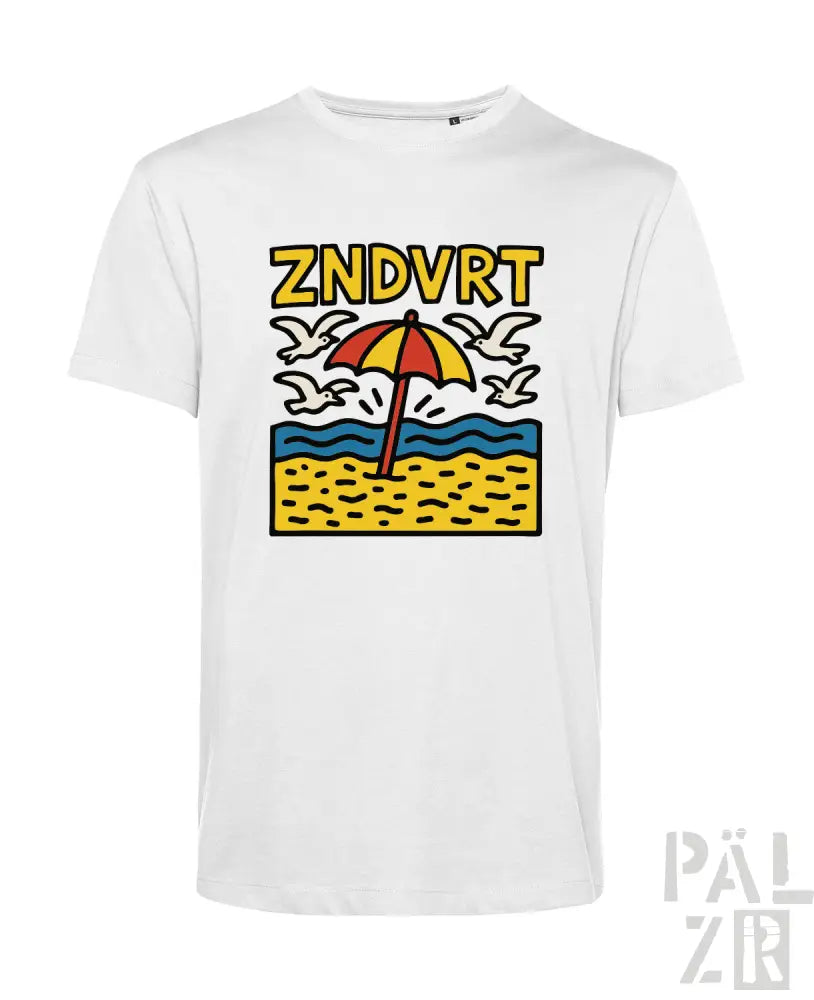 Weißes T-Shirt mit gelbem und rotem Regenschirm-Design, Strand-Szene, ’zndvrt’-Text.